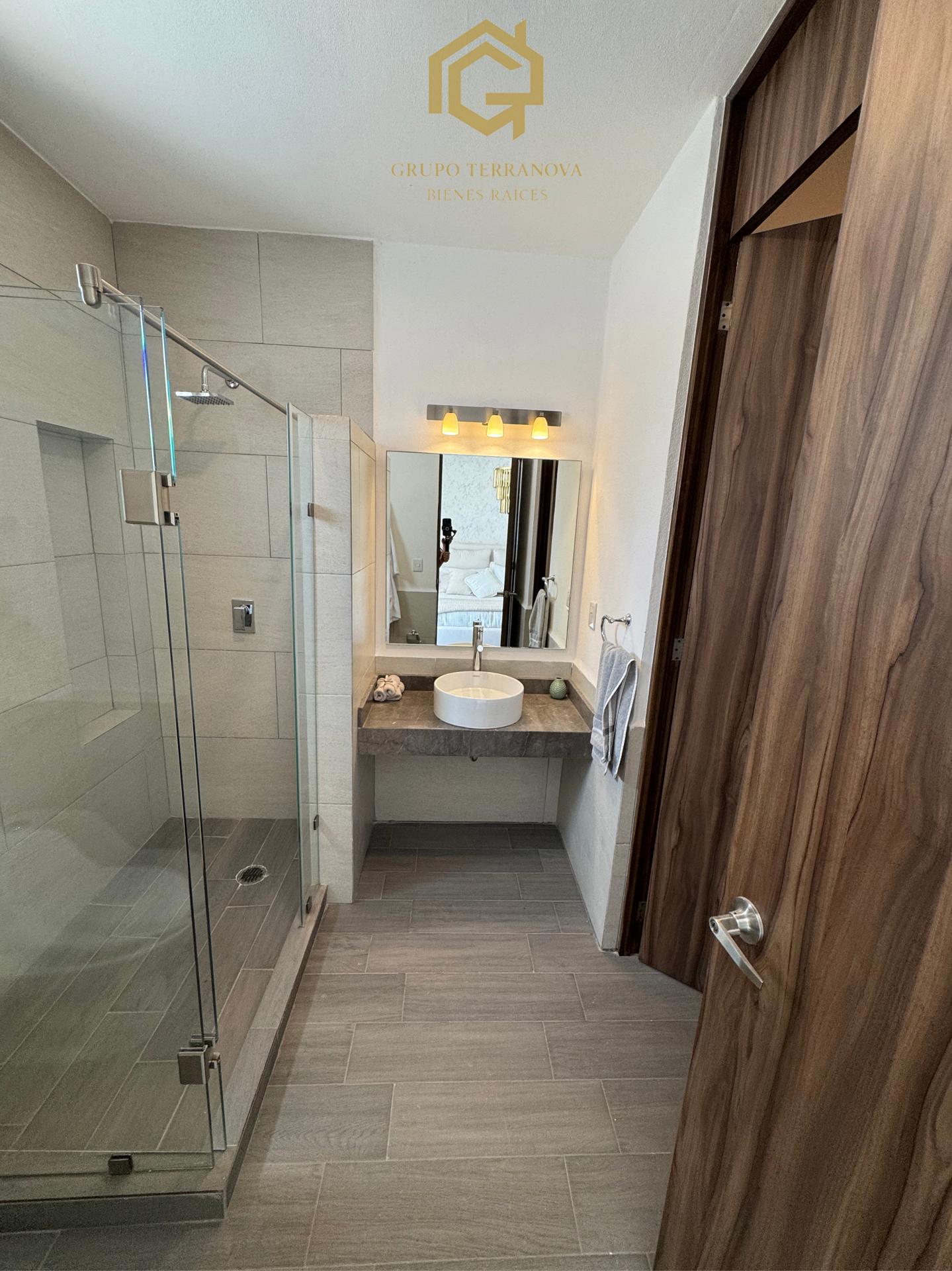 Celta de Vigo Modelo Bayona en Lomas de Las Hilamas, León: foto 4 de 6